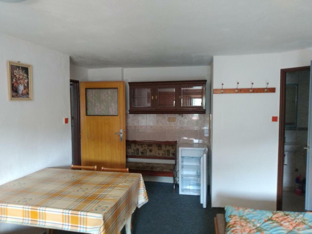 Apartmany Pohoraly Рокитнице над Ийзероу Екстериор снимка